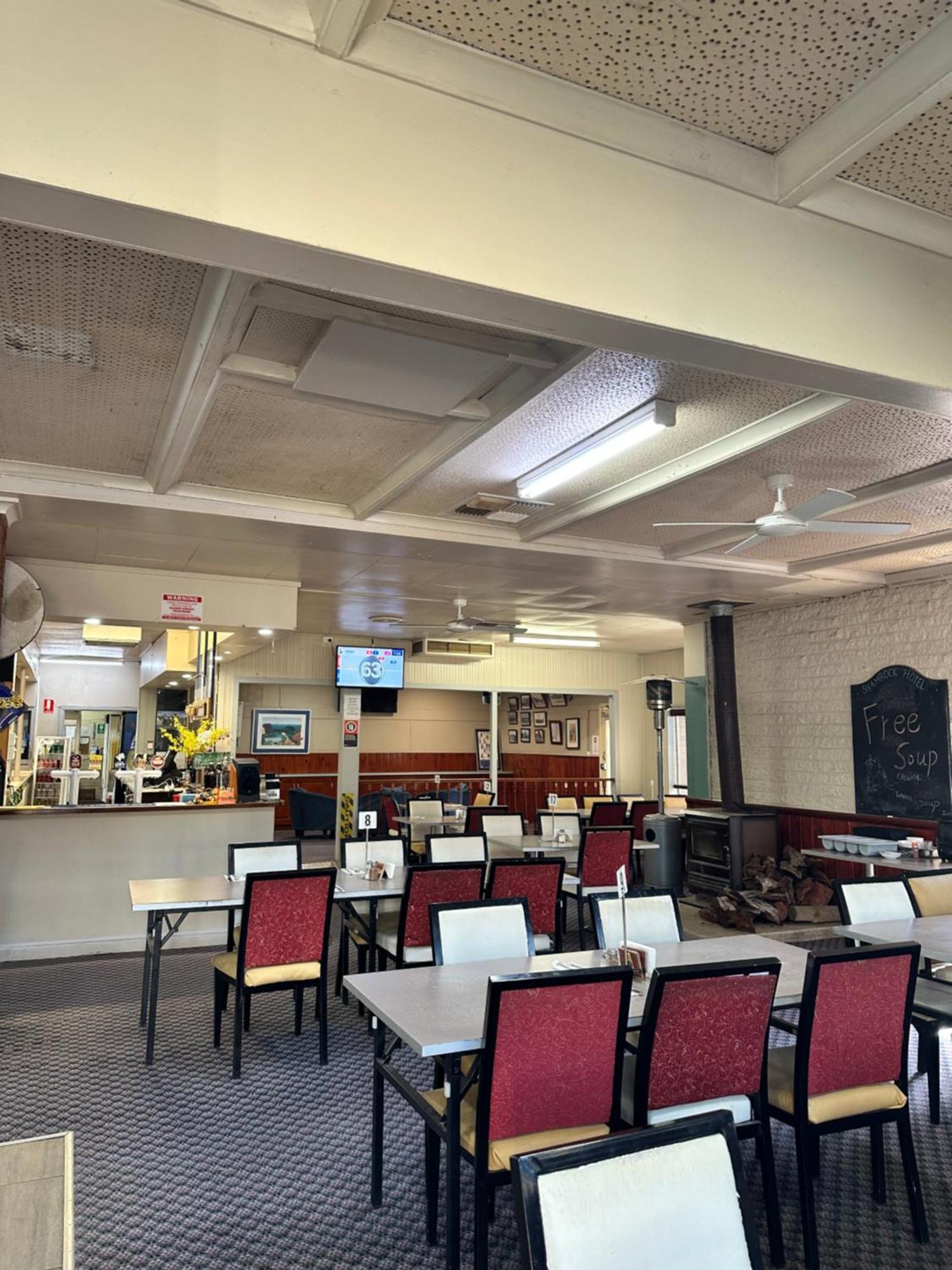 The Shamrock Hotel Балраналд Екстериор снимка