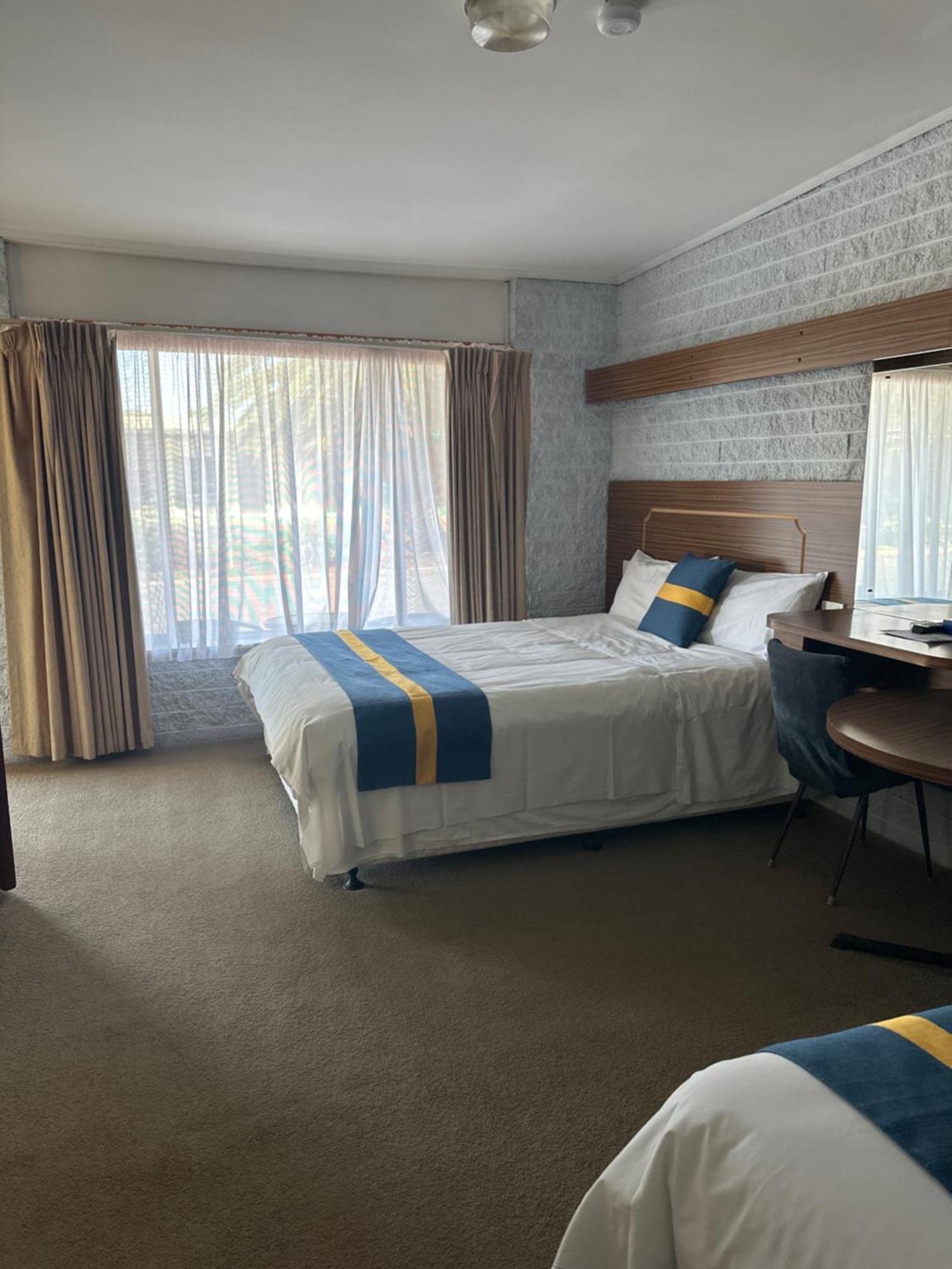 The Shamrock Hotel Балраналд Екстериор снимка